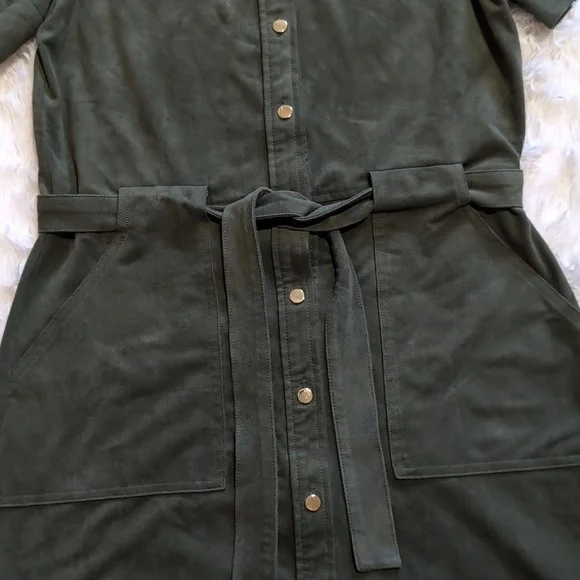 Banana Republic Sage Green Vegan Suede Shirtdress Size 6 - Picture 5 of 12